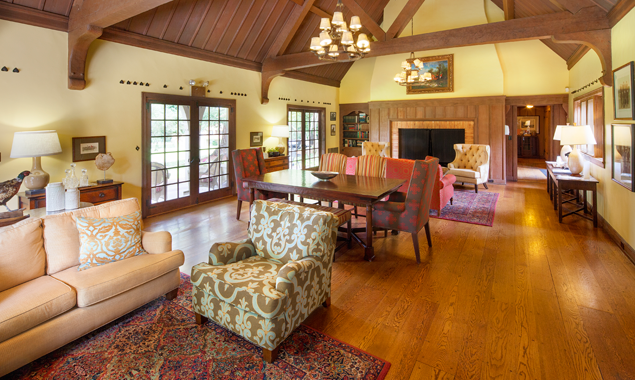 the-frank-estate-luxury-livingt.png
